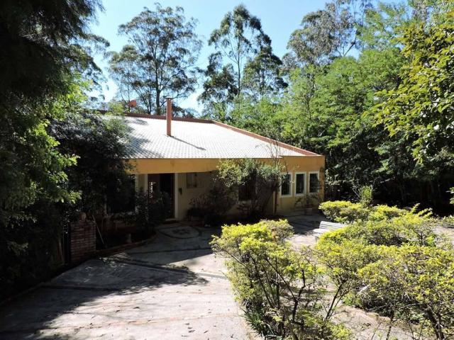 #2361 - Casa para Venda em Embu das Artes - SP