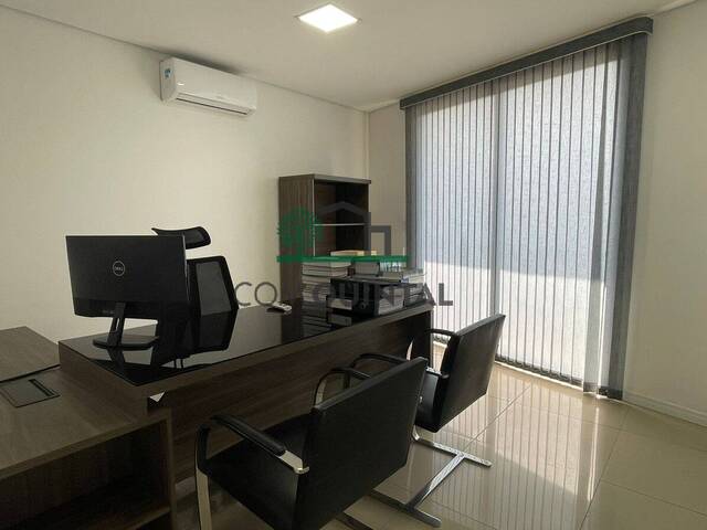 Sala para Venda em Cotia - 5