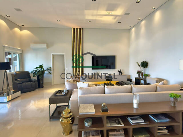 Apartamento para Venda em Santana de Parnaíba - 5