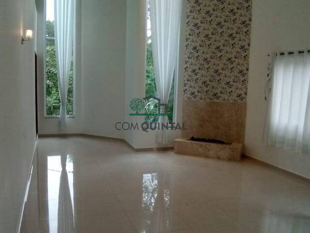 #2877 - Casa para Venda em Vargem Grande Paulista - SP