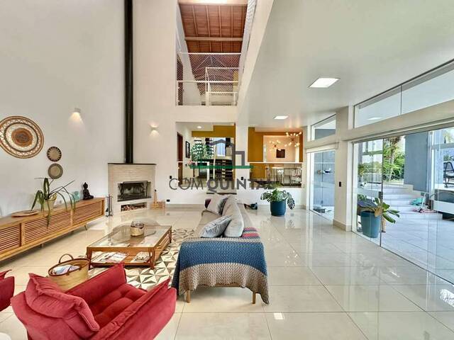 Casa para Venda em Carapicuíba - 2
