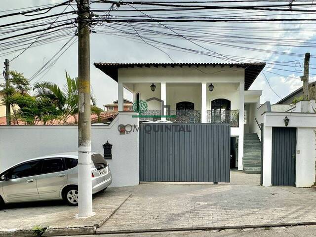 Casa de Rua para Venda em Cotia - 5
