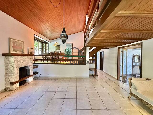 Casa para Locação em Cotia - 2