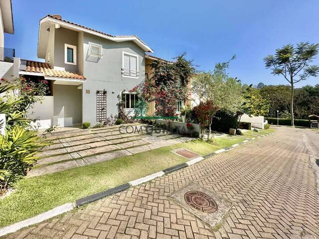 Venda em Miolo da Granja - Cotia