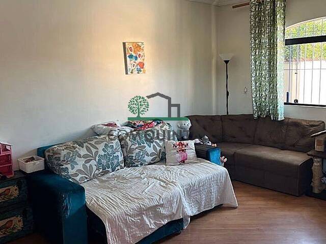 Casa de Rua para Venda em São Paulo - 2
