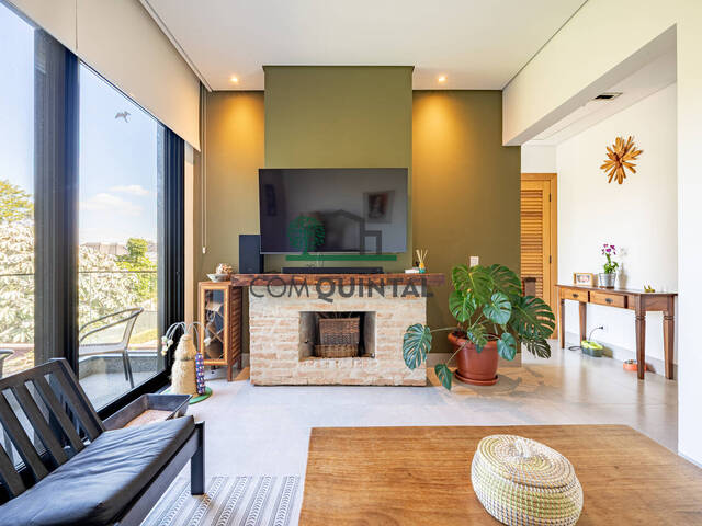 Casa para Venda em Santana de Parnaíba - 2