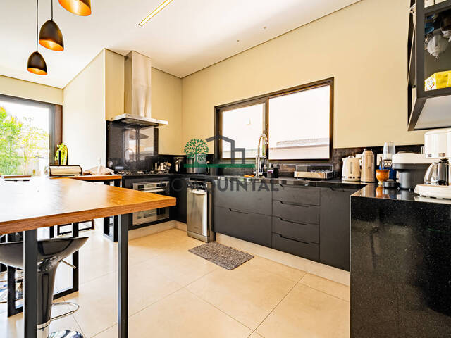 Casa para Venda em Santana de Parnaíba - 4
