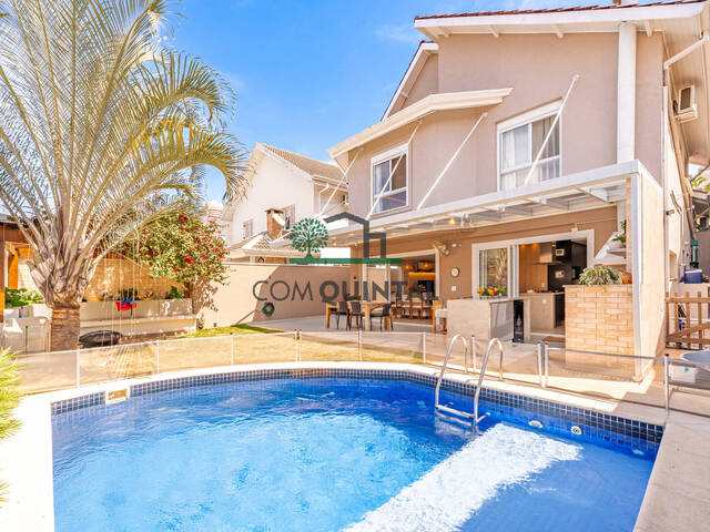 Casa para Venda em Santana de Parnaíba - 4