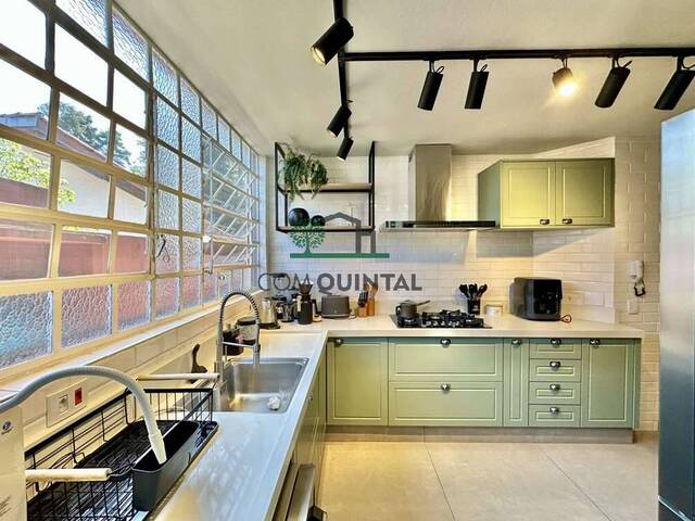 #1049 - Casa para Venda em Cotia - SP