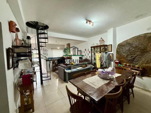 Casa para Venda em Jandira - 2