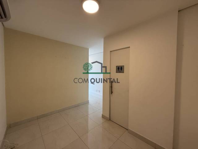 #3121 - Sala para Venda em Cotia - SP