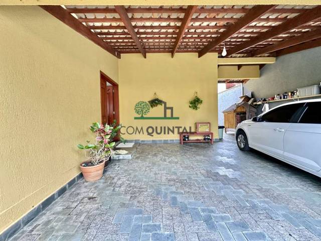 Casa de Rua para Venda em Cotia - 4