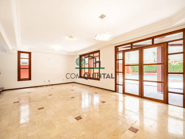 Casa para Locação em Santana de Parnaíba - 2