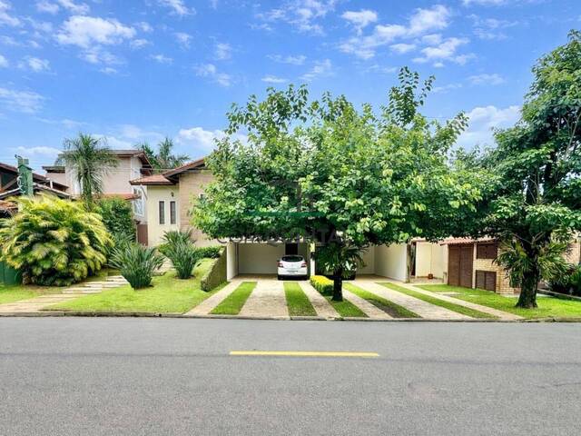 Venda em Granja Viana II - Cotia