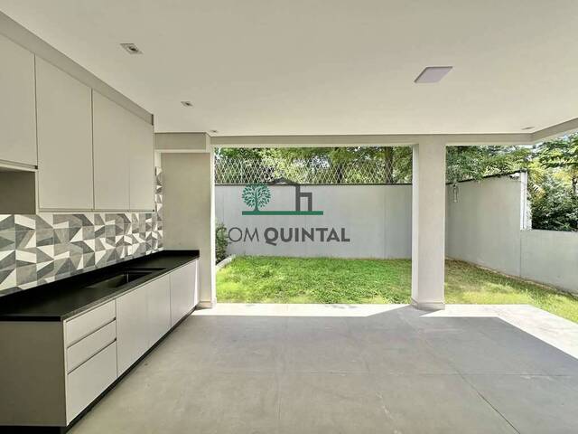 Casa para Venda em Carapicuíba - 4