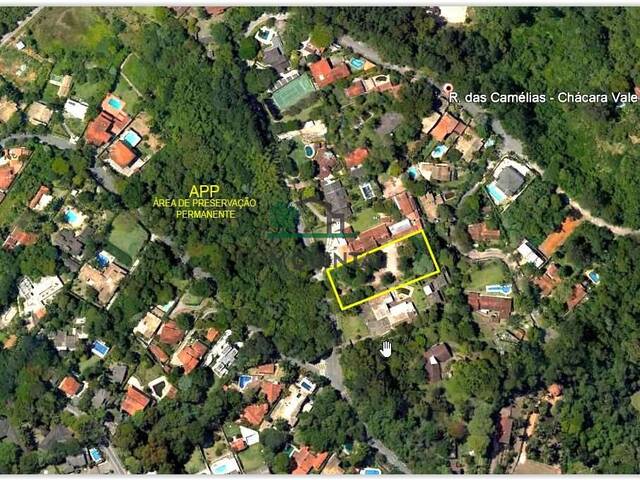 Área para Venda em Carapicuíba - 2