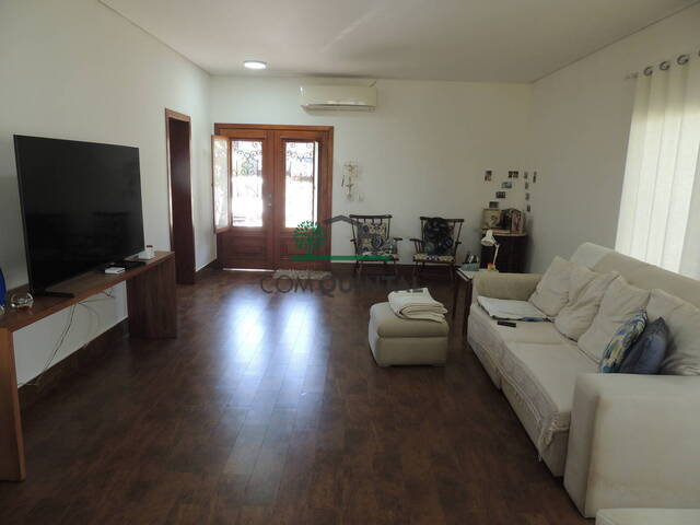 Casa para Venda em Santana de Parnaíba - 5