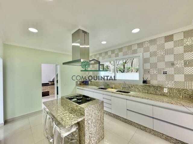 Casa para Venda em Cotia - 3