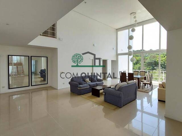 Casa para Locação em Embu das Artes - 5