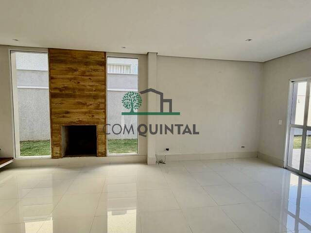 #2693 - Casa para Venda em Jandira - SP