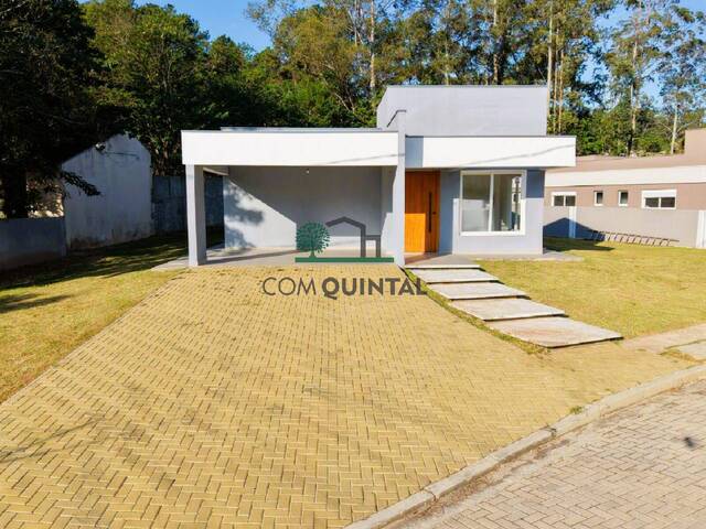 #3252 - Casa para Venda em Carapicuíba - SP