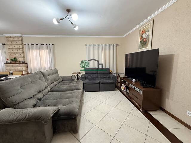Casa para Venda em Jandira - 2