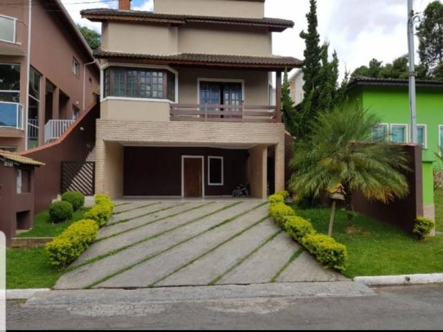 Casa para Locação em Jandira - 2