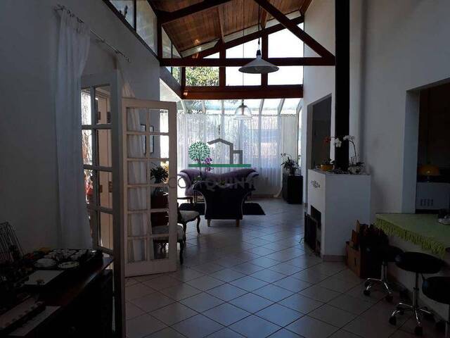 Casa para Venda em Jandira - 2
