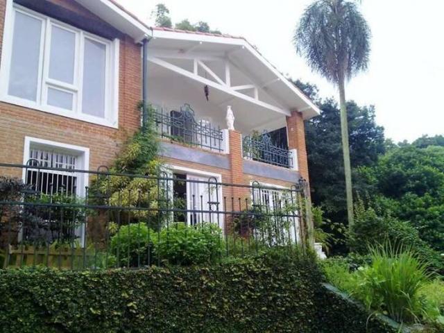 Bangalô para Venda em Carapicuíba - 2