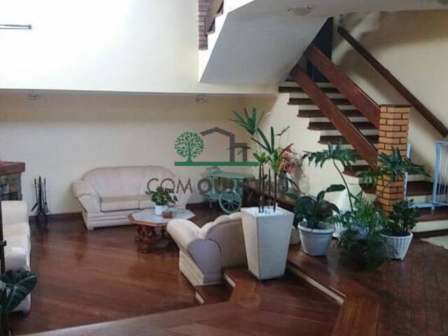 Casa para Venda em Jandira - 2