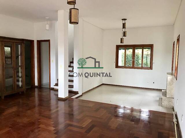 Casa para Locação em Jandira - 2